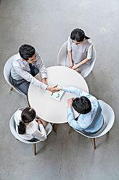 PS5更新之后用户界面出现广告 索尼：是BUG